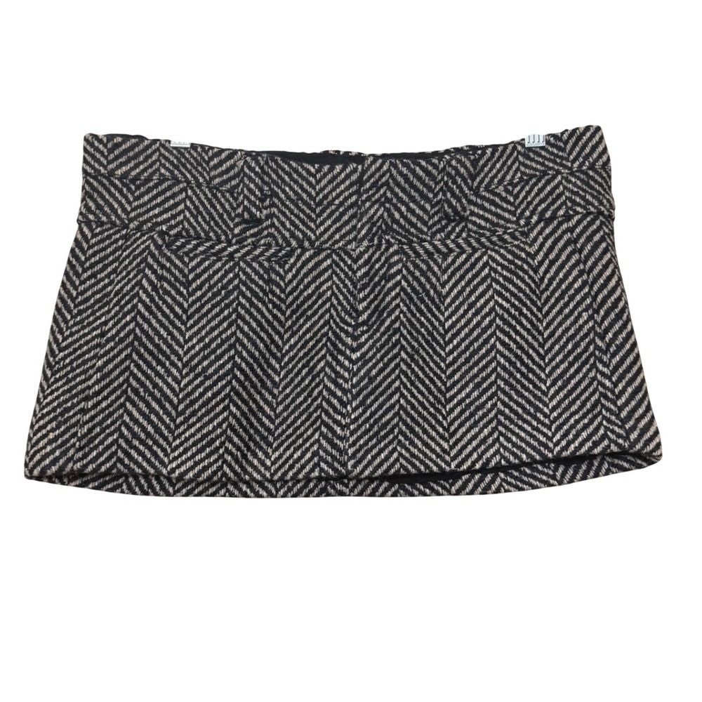 Free People Mille-fleurs Wool Blend Black Herringbone Micro Skirt Size 8 NEW - Picture 2 of 9